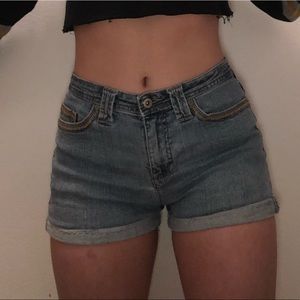 Women’s jean shorts